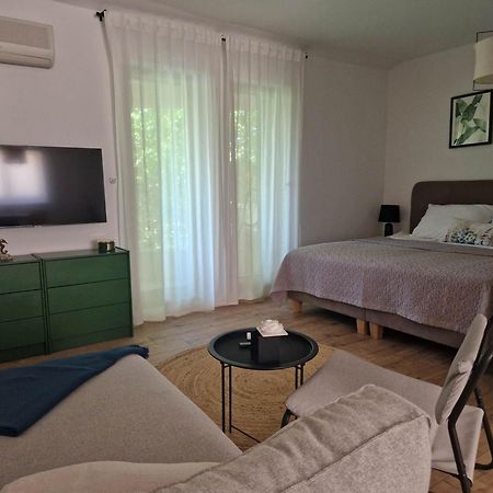 Mystica - Charming Studio Apartment On The Beach Kruševo 외부 사진