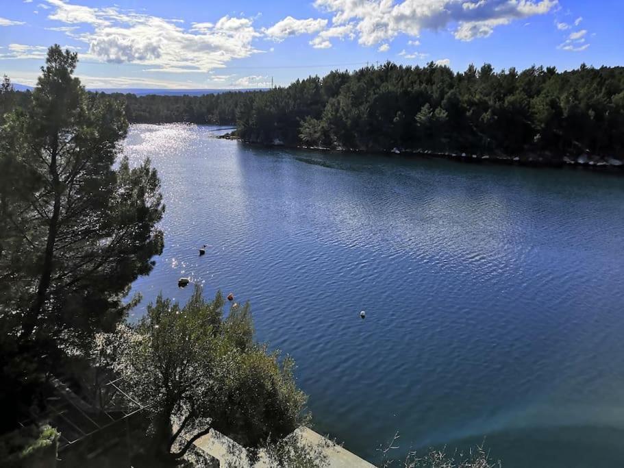 Mystica - Charming Studio Apartment On The Beach Kruševo 외부 사진